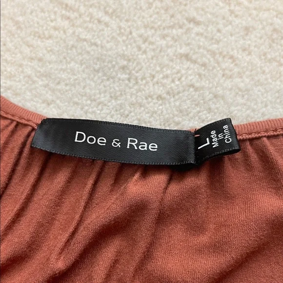 Doe & Rae Rust Ruffle Sleeve Blouse - Picture 2 of 2